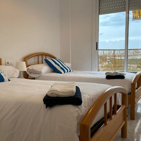 Apartamento Para 7 Personas En Calafell, Barcelona. Exterior foto